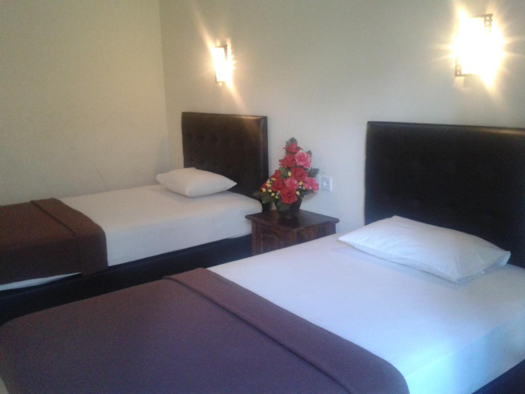 Waringin Homestay Kuta  Luaran gambar