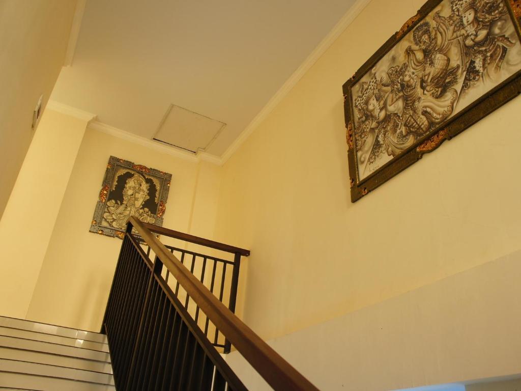 Waringin Homestay Kuta  Luaran gambar