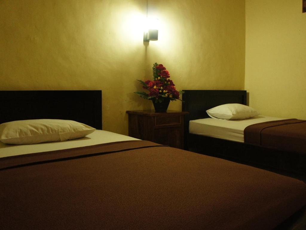 Waringin Homestay Kuta  Bilik gambar
